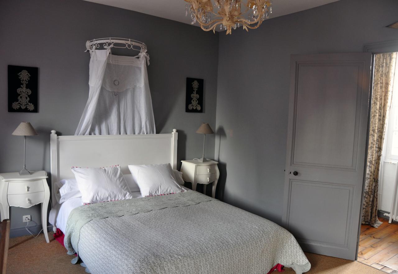 La Maison Du Baloir Thaire ภายนอก รูปภาพ